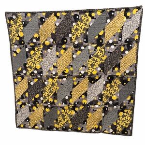 Geometric Yellow & Gray Patchwork Quilt – Modern Handmade Style – Home Bedding D